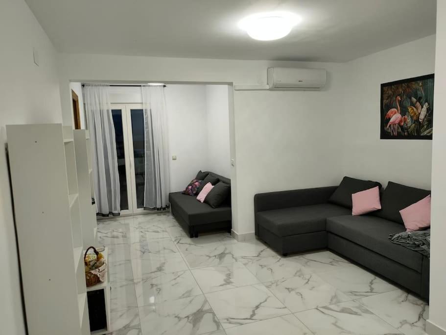 Apartament Flamingo Z Basenem Torrevieja Extérieur photo
