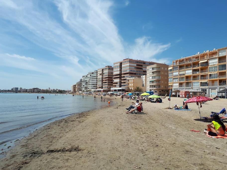 Apartament Flamingo Z Basenem Torrevieja Extérieur photo